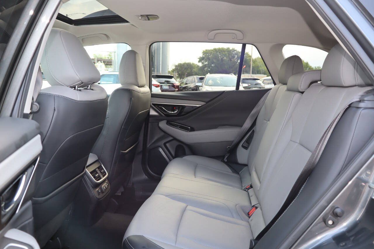 Used 2021 Subaru Outback Limited w/ Popular Package #2 AWD/4WD image 6