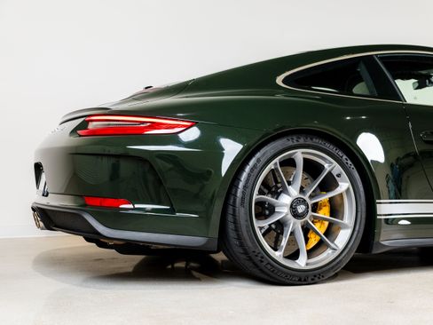 Used 2018 Porsche 911 GT3 RWD image 3