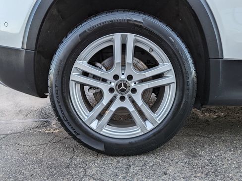 Used 2023 Mercedes-Benz GLB 250 4MATIC image 51