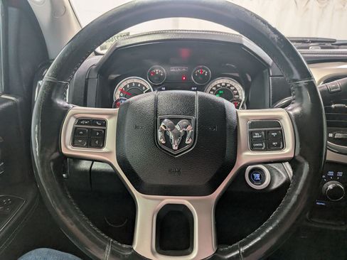 Used 2015 RAM 2500 Laramie w/ Convenience Group AWD/4WD image 17