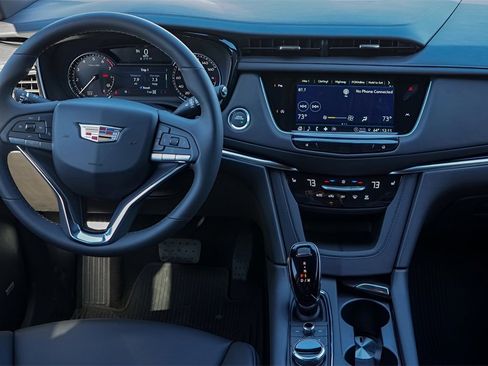 New 2025 Cadillac XT6 Luxury w/ LPO, Floor Liner Package image 25