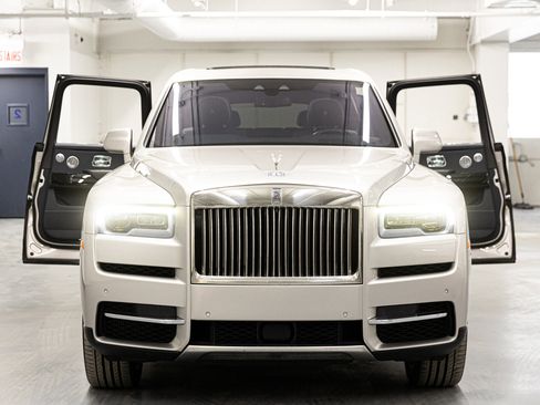 Used 2020 Rolls-Royce Cullinan image 31