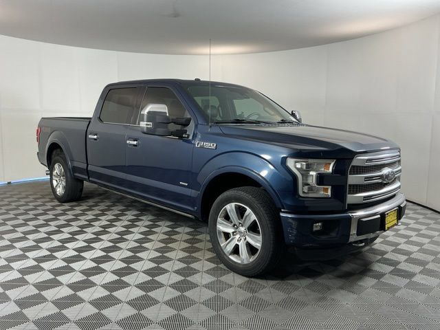 Used 2016 Ford F150 Platinum w/ Equipment Group 701A Luxury AWD/4WD image 3