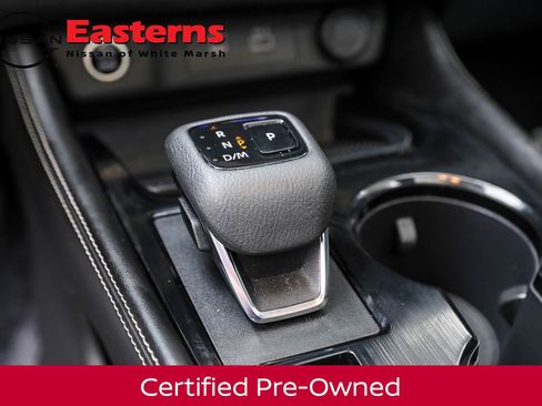 Used 2023 Nissan Rogue SL w/ SL Premium Package image 19