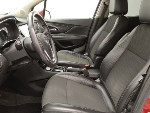 Used 2017 Buick Encore Preferred image 17