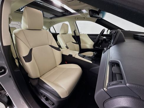 Used 2022 Lexus ES 350 w/ Premium Package image 26