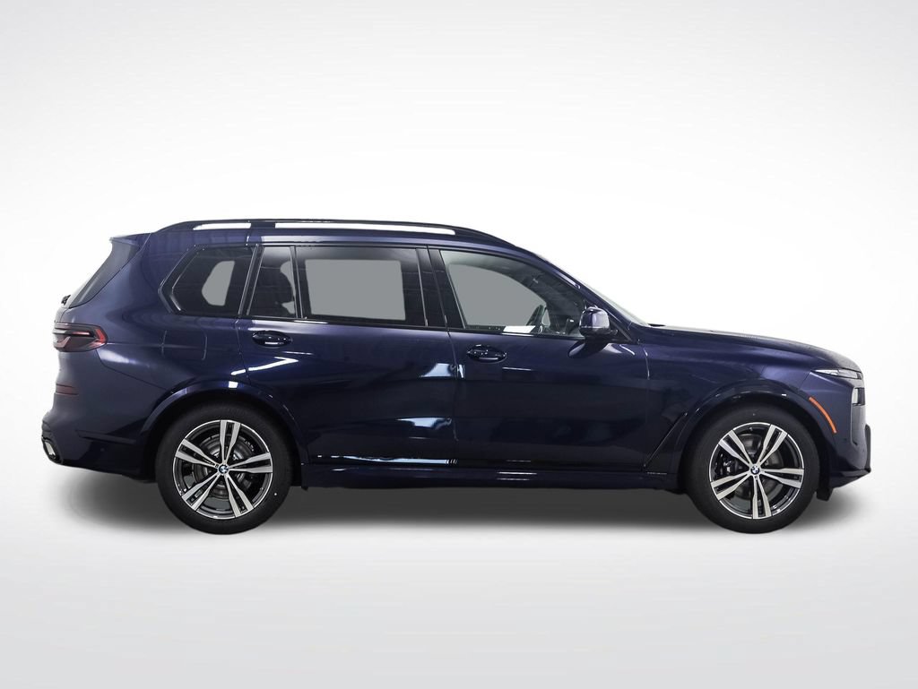 Used 2027 BMW X7 xDrive40i w/ M Sport Package AWD/4WD image 6