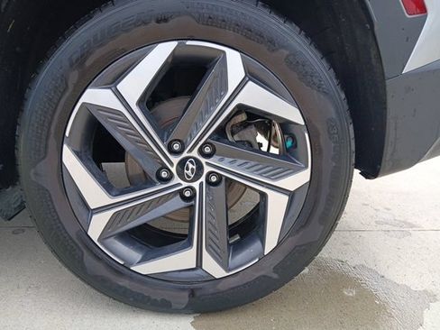 Used 2022 Hyundai Tucson Limited AWD/4WD image 9