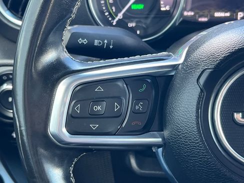 Used 2022 Jeep Wrangler Unlimited Rubicon 4xe image 27