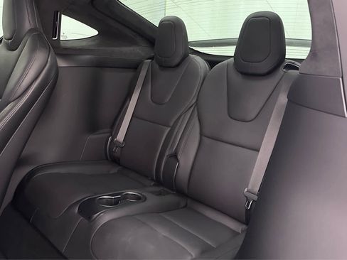 Used 2022 Tesla Model X Plaid image 17