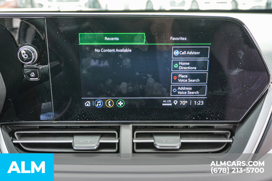 Used 2025 Chevrolet Trax LS FWD image 34