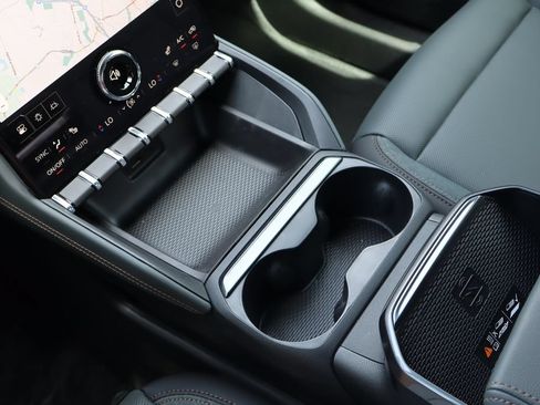New 2026 GMC Terrain AT4 AWD/4WD image 17
