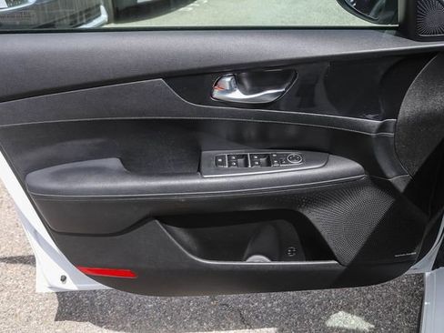 Certified 2023 Kia Forte GT-Line w/ GT-Line Premium Package FWD image 21