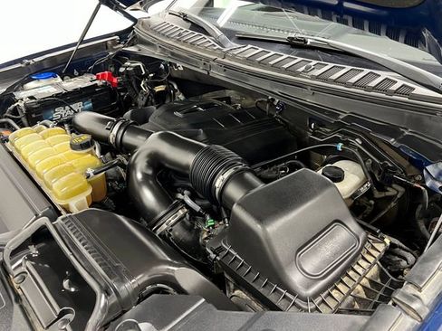 Used 2019 Lincoln Navigator L Reserve image 29