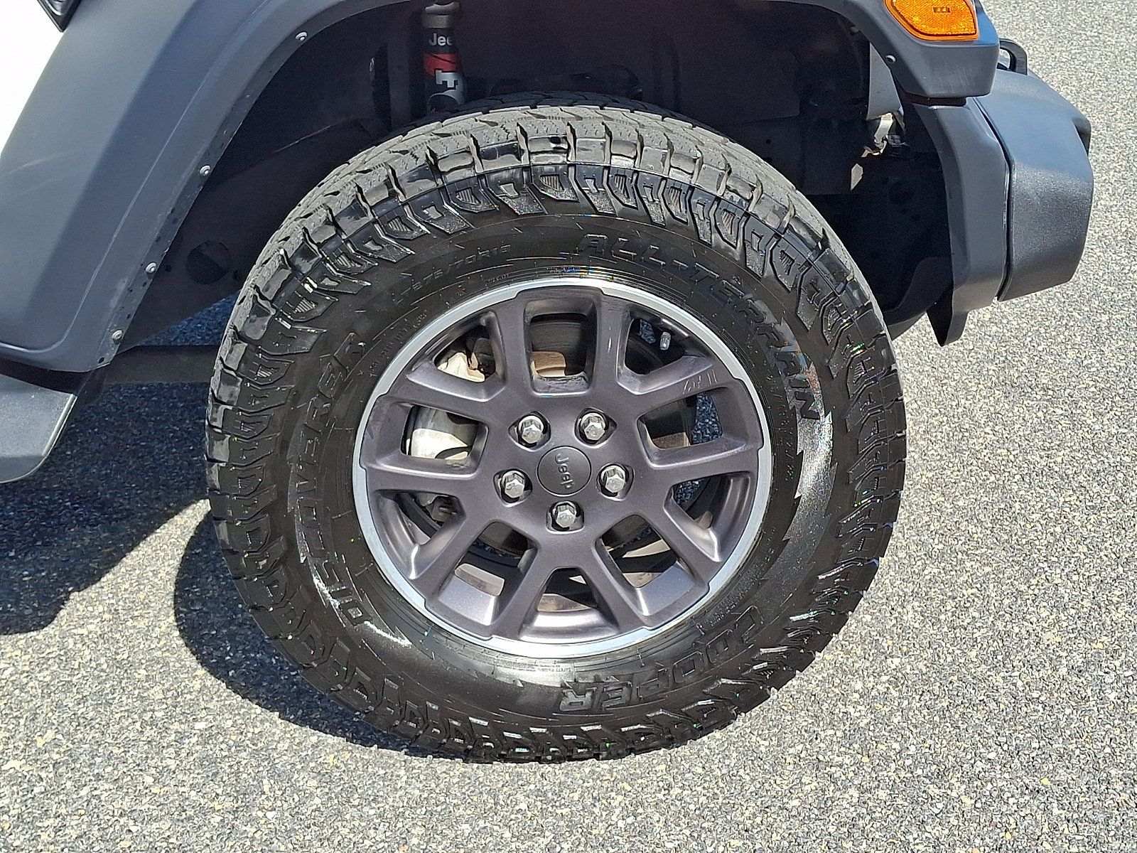 Used 2019 Jeep Wrangler Unlimited Sport AWD/4WD image 9