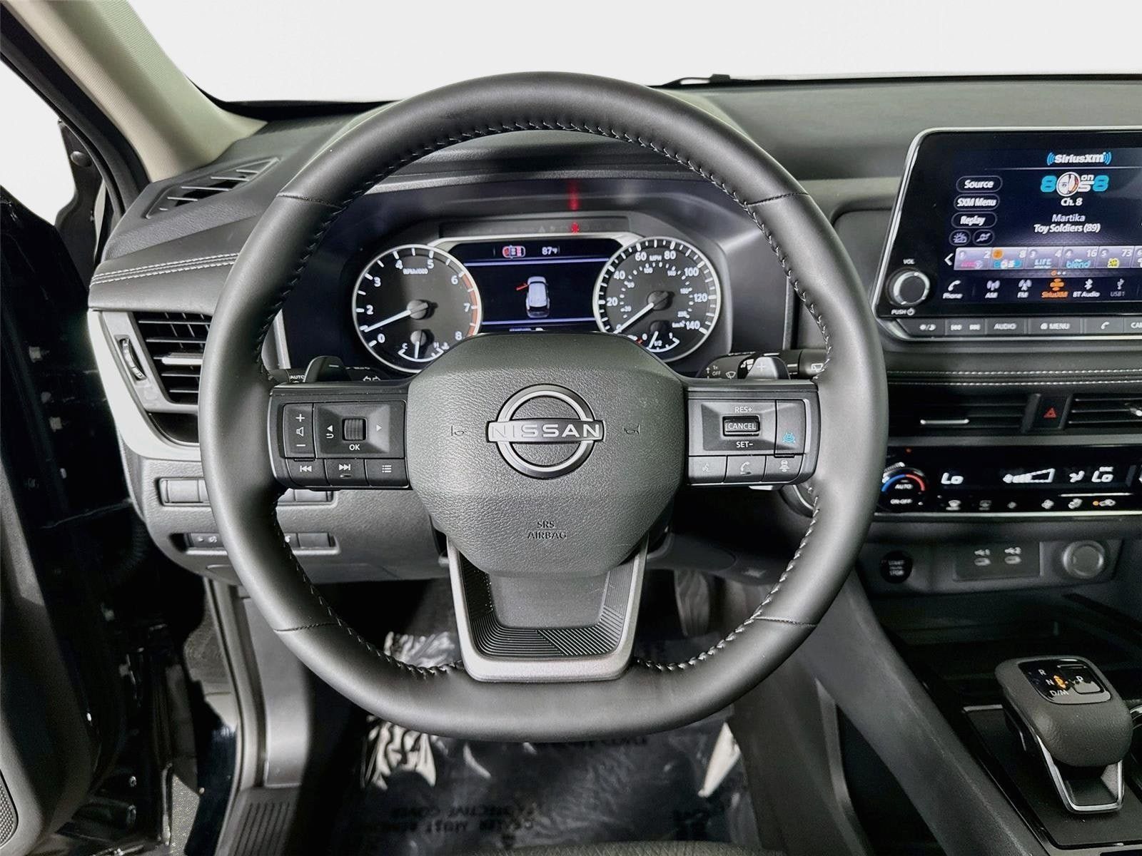 Certified 2026 Nissan Rogue SV FWD image 12