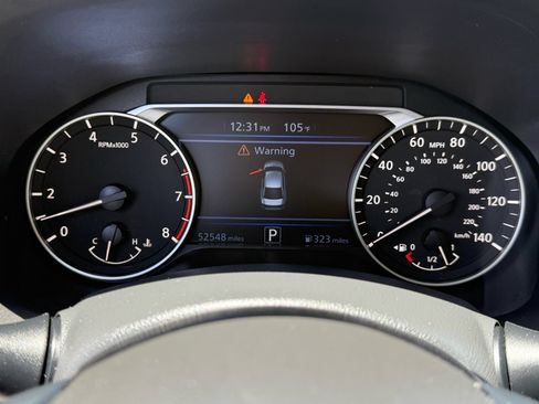 Used 2024 Nissan Altima 2.5 SV FWD image 18
