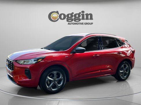 Certified 2024 Ford Escape ST-Line w/ Tech Pack #1 image 1