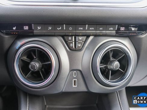 Used 2024 Chevrolet Blazer LT image 21