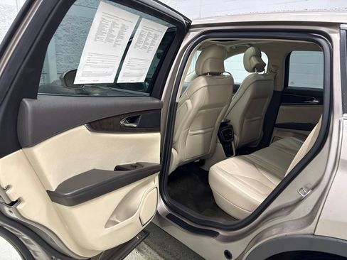 Used 2019 Lincoln Nautilus Select AWD/4WD image 27