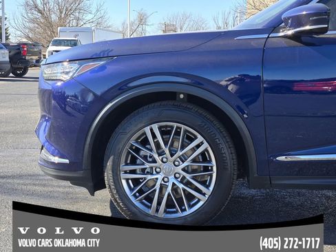 Used 2022 Acura MDX SH-AWD w/ Advance Package image 6