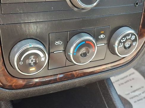 Used 2014 Chevrolet Impala Limited LS FWD image 16