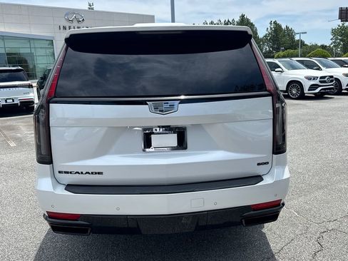 Used 2023 Cadillac Escalade Sport Platinum AWD/4WD image 6