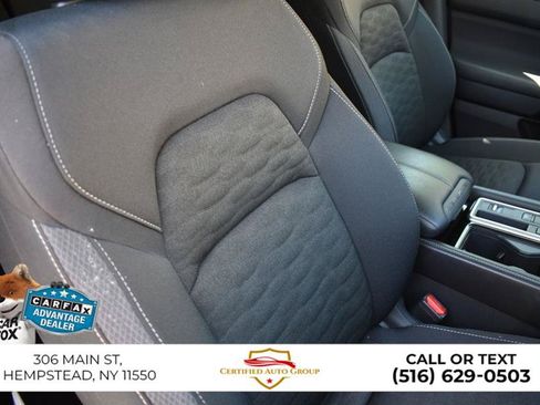 Used 2025 Nissan Pathfinder SV FWD image 24