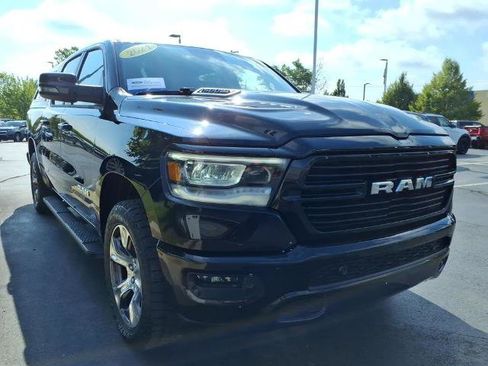 Used 2024 RAM 1500 Laramie AWD/4WD image 3