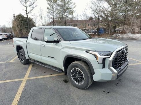 Used 2022 Toyota Tundra SR5 image 3