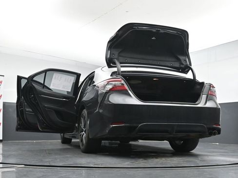 Used 2023 Toyota Camry SE w/ Cold Weather Package FWD image 30