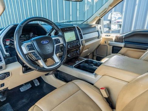 Used 2018 Ford F350 Lariat w/ Lariat Value Package image 23