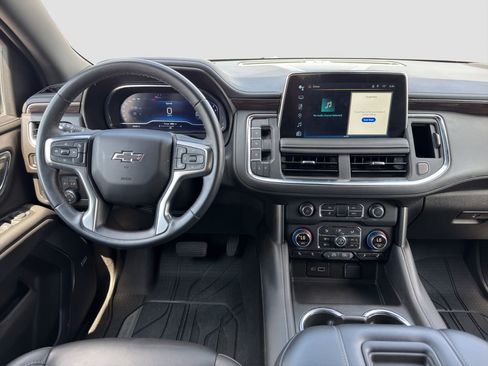 Used 2024 Chevrolet Tahoe Z71 AWD/4WD image 14