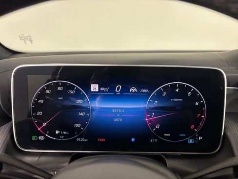 Certified 2026 Mercedes-Benz GLC 300 4MATIC image 13