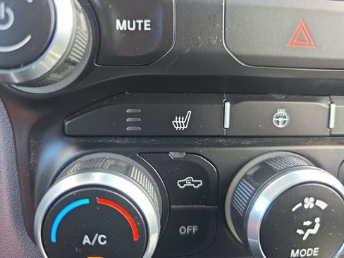 Used 2022 RAM 1500 Big Horn image 28