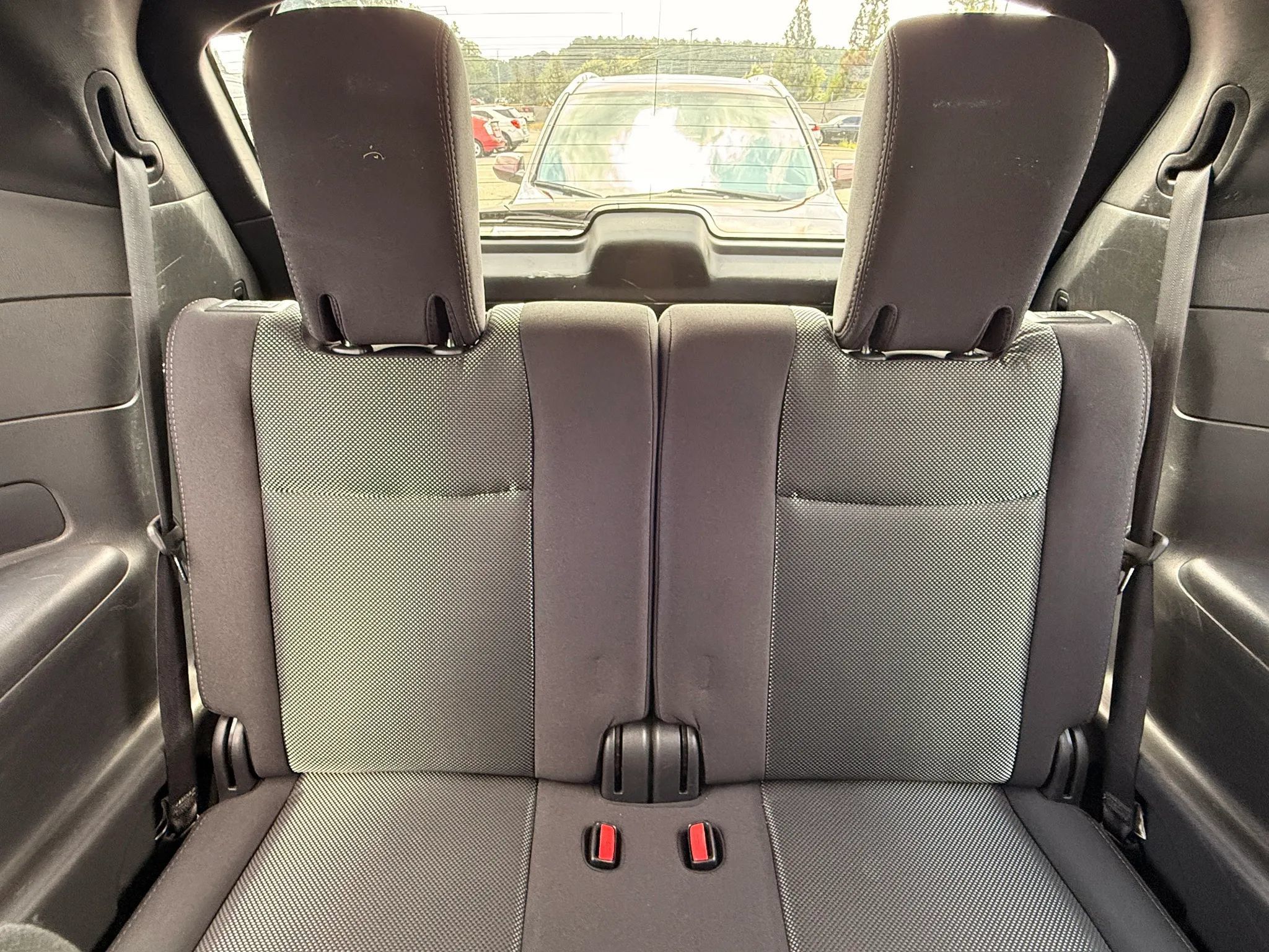 Used 2018 Nissan Pathfinder SV AWD/4WD image 23