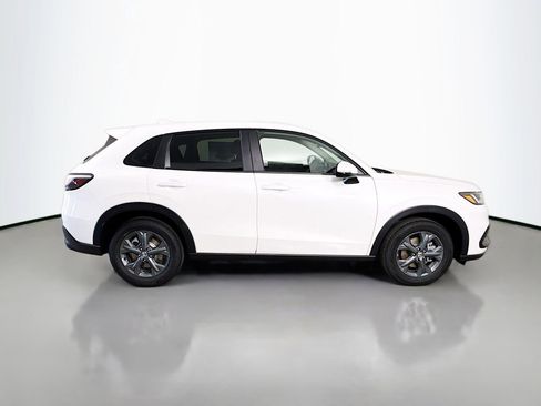 New 2026 Honda HR-V LX image 8