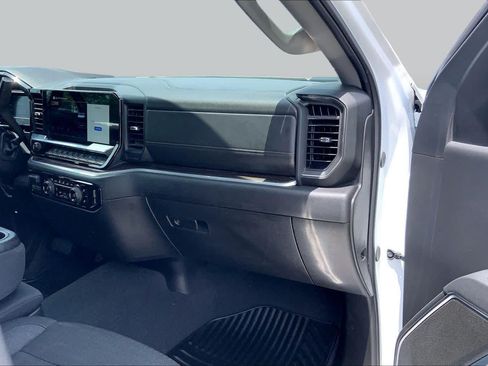 Used 2025 Chevrolet Silverado 3500 LT w/ Safety Package AWD/4WD image 18