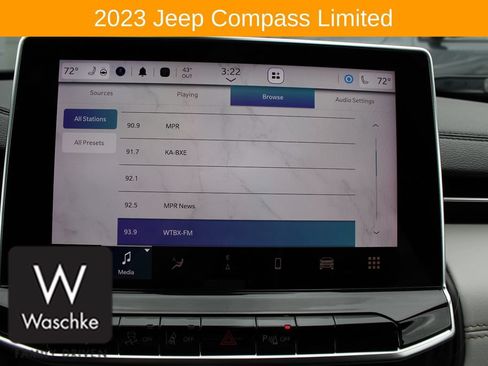Used 2023 Jeep Compass Limited w/ Elite Group AWD/4WD image 41