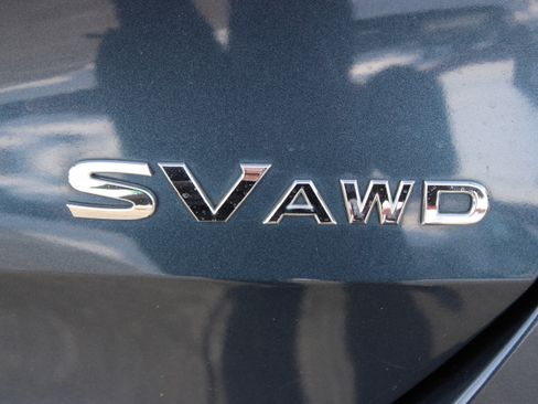 Used 2016 Nissan Rogue SV image 31