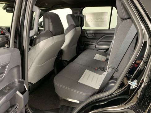 New 2026 Toyota 4Runner TRD Off-Road AWD/4WD image 32