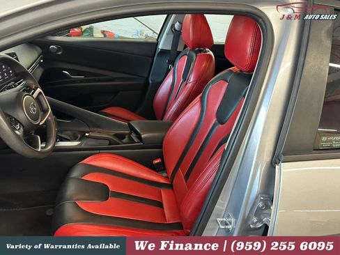 Used 2021 Hyundai Elantra SEL FWD image 12