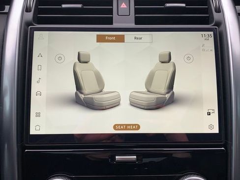 Used 2023 Land Rover Discovery S image 23