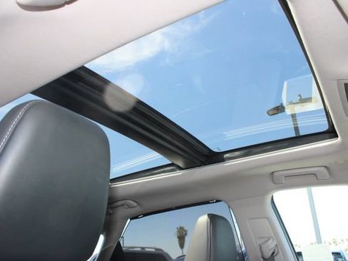 Used 2022 Lexus RX 450h AWD w/ Luxury Package image 5