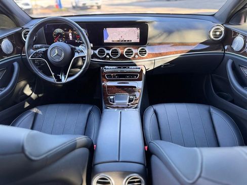 Used 2022 Mercedes-Benz E 350 4MATIC Sedan image 20