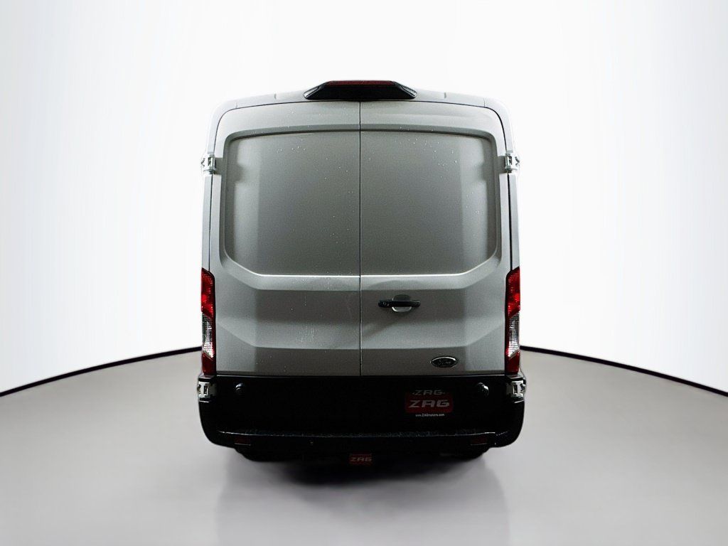Used 2019 Ford Transit 350 148 Medium Roof RWD image 4