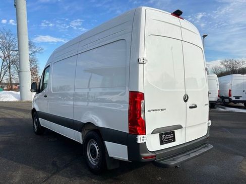 Used 2026 Mercedes-Benz Sprinter 144 Cargo image 5