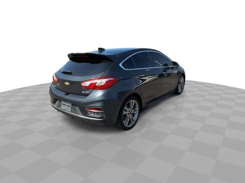 Used 2017 Chevrolet Cruze Premier FWD image 8