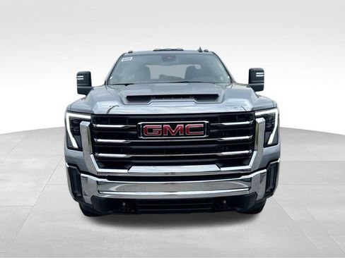 New 2026 GMC Sierra 2500 SLE w/ SLE Value Package; AWD/4WD image 3