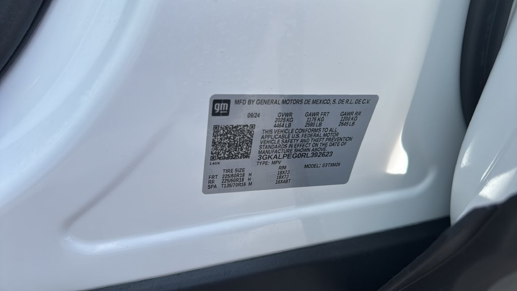 Used 2024 GMC Terrain SLT w/ Tech Package FWD image 31